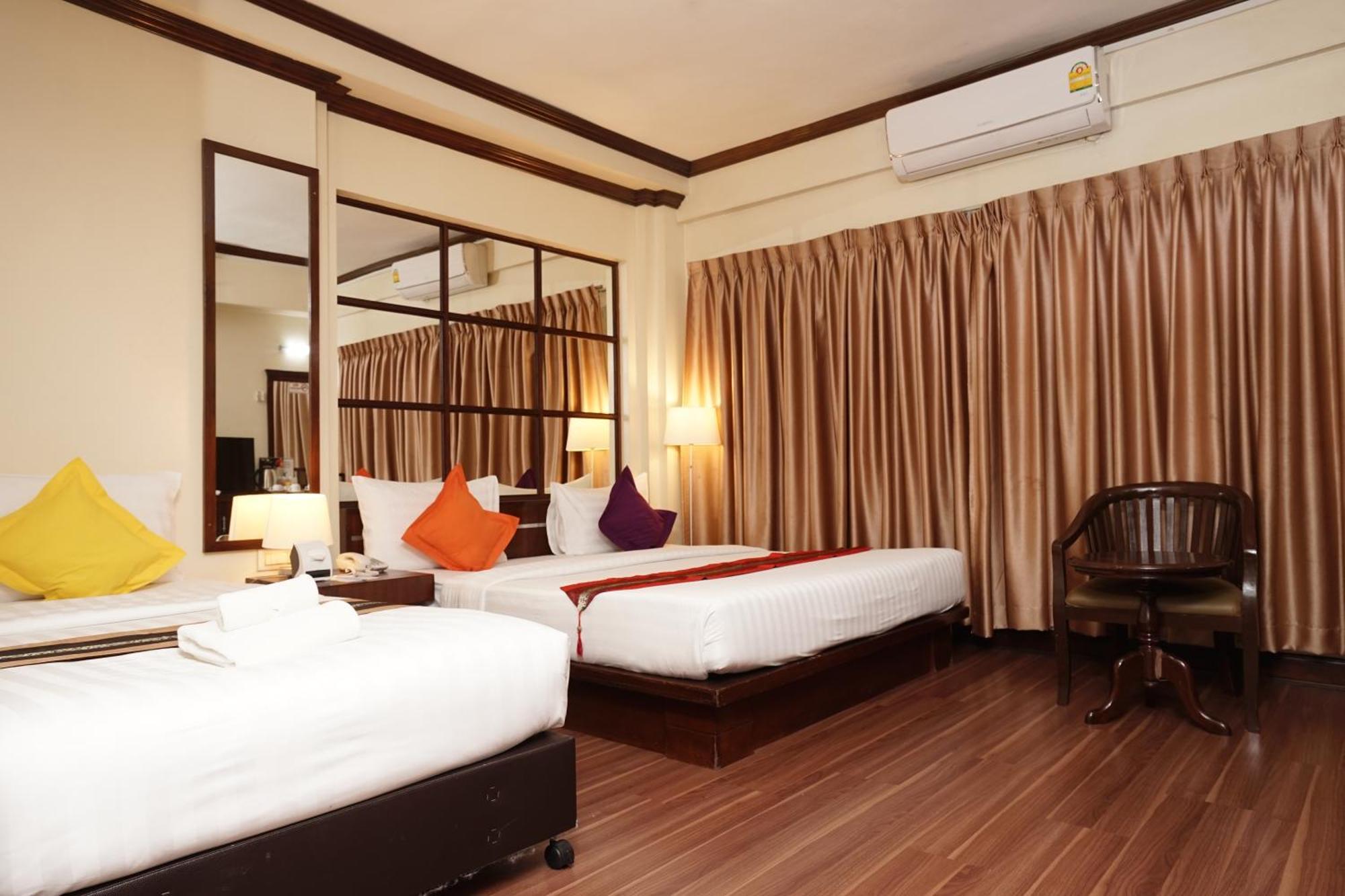 Grand Business Inn Bangkok Esterno foto