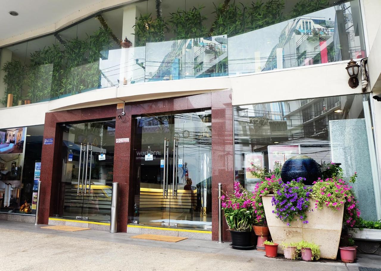 Grand Business Inn Bangkok Esterno foto