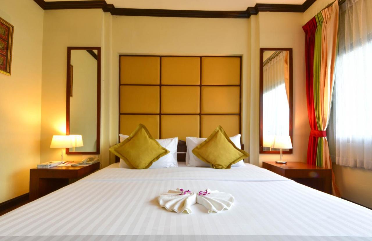 Grand Business Inn Bangkok Esterno foto